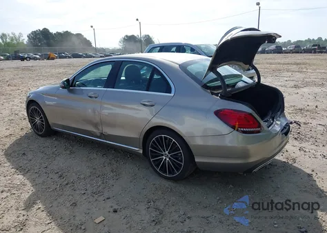2019 Mercedes-Benz C 300 from USA, damaged, VIN 55SWF8DB7KU285916